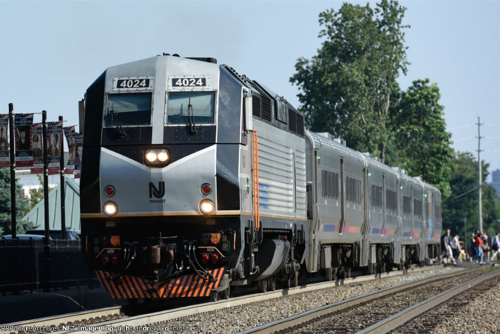 NJT 4024